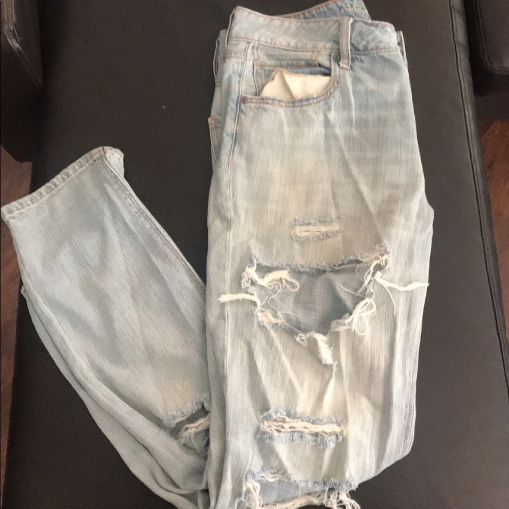 American Eagle tomgirl Jeans